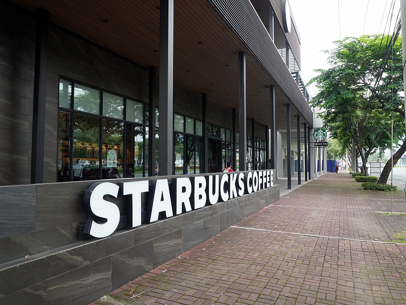 Sinocan Corporate Center — Aseana Retail Row